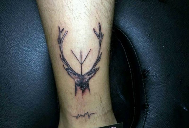 鹿纹身图片