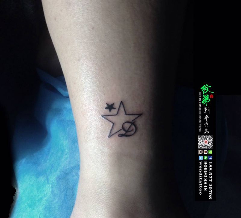 星星⭐纹身图片_成品脚部腿部清新图腾几何纹身图案