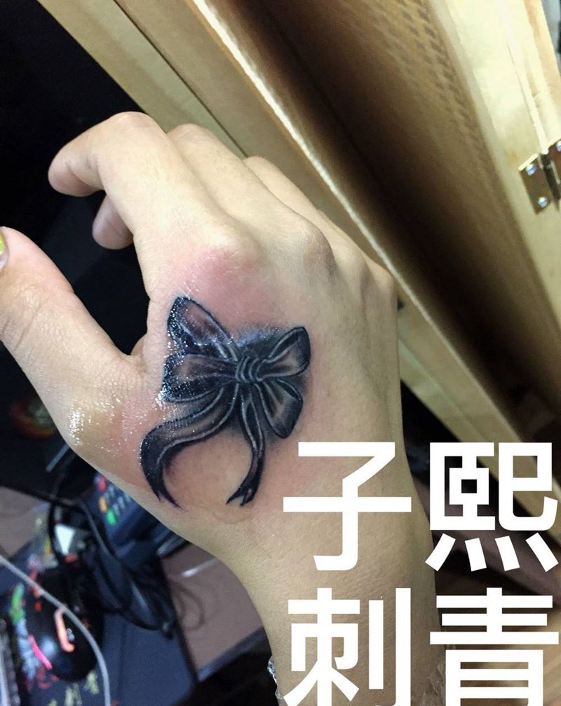 疤痕遮盖纹身图片