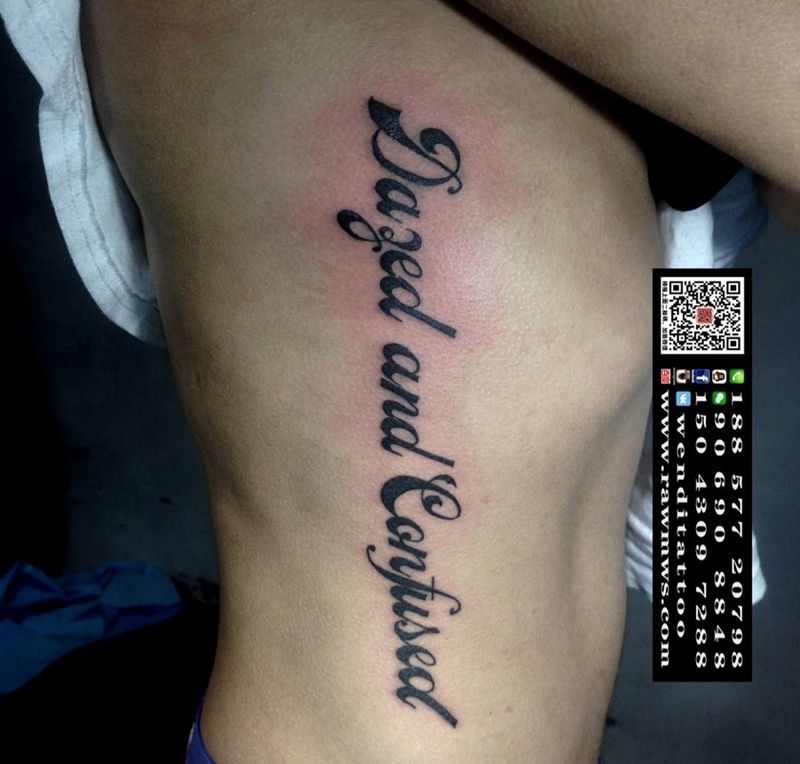 肋部英文纹身图片_成品腹部欧美字符图腾书法纹身图案