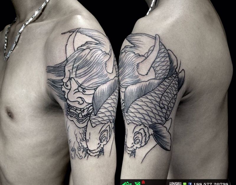 般若鱼割线纹身图片_肩部手臂传统动物鬼神纹身图案