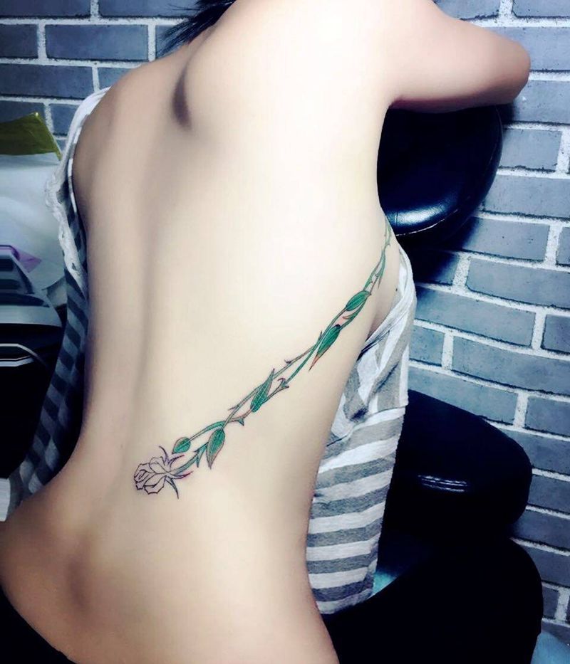 藤蔓  未完成纹身图片