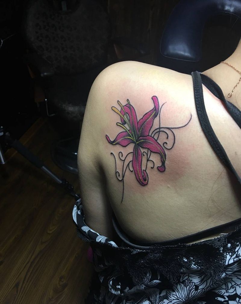 彼岸花纹身图片