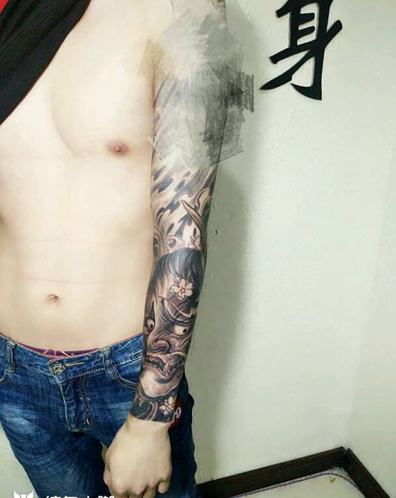 旧图接花臂 无痛刺青完成纹身图片