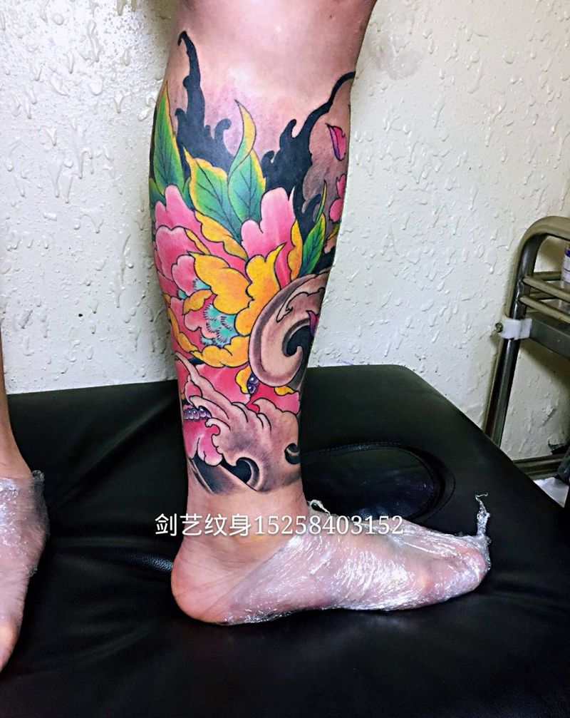 包小腿纹身图片