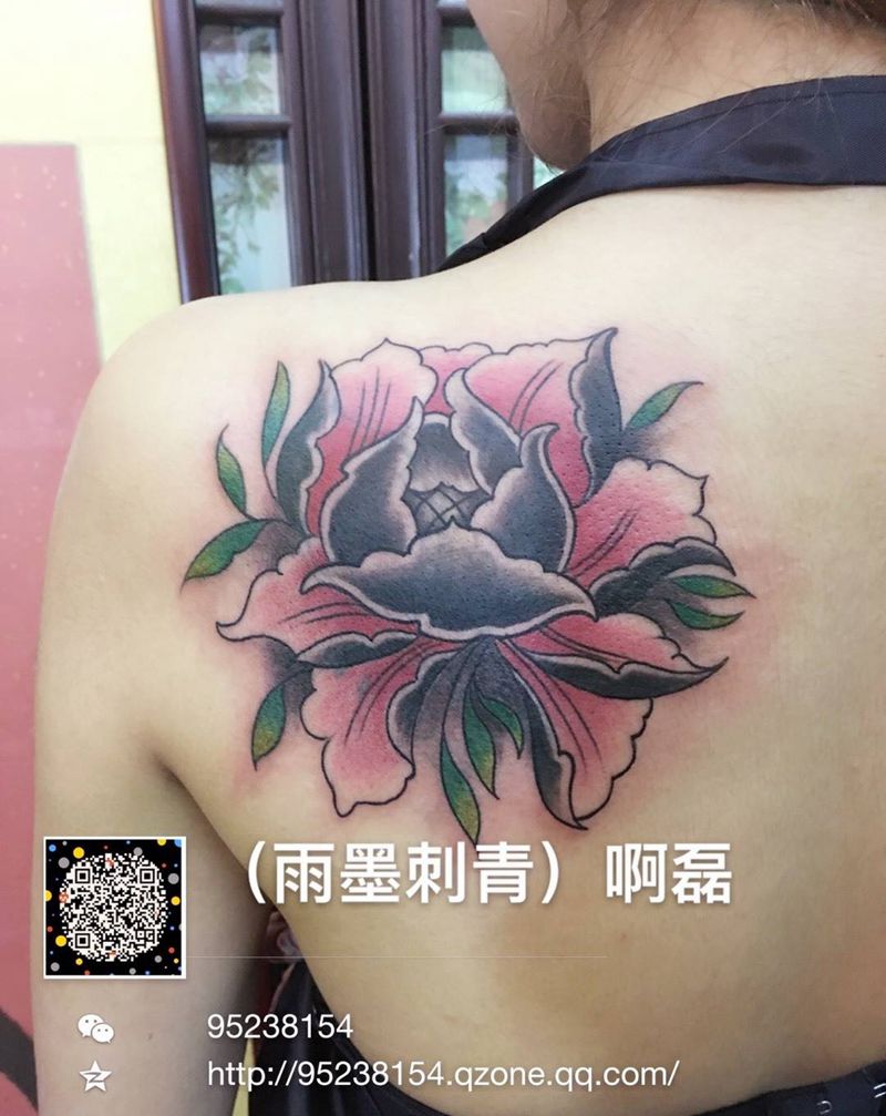 牡丹遮盖纹身图片