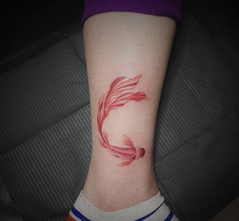 小金鱼纹身图片