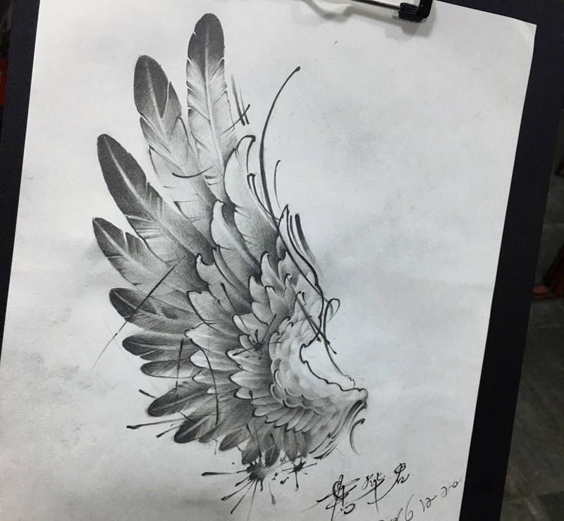设计的手稿，翅膀纹身图片