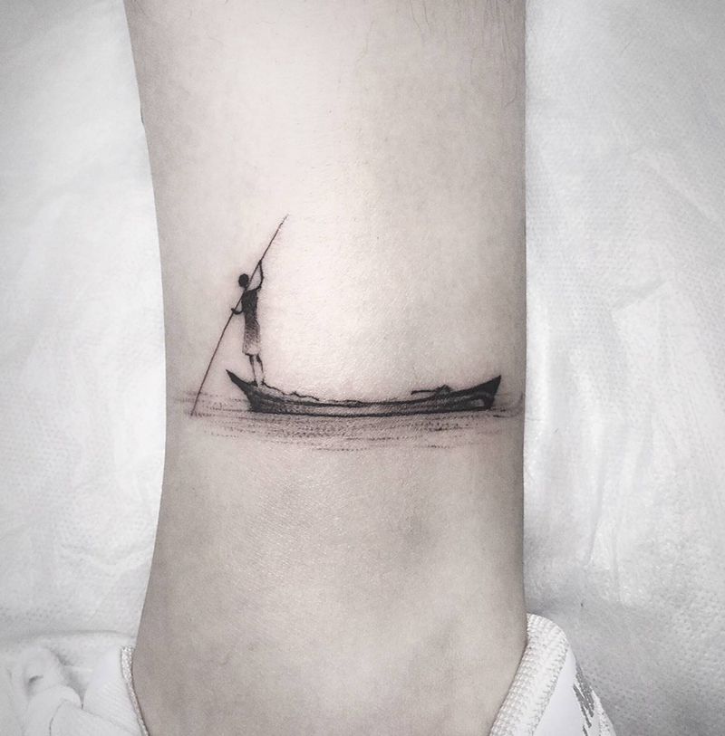 一个人纹身图片_脚部水墨纹身图案