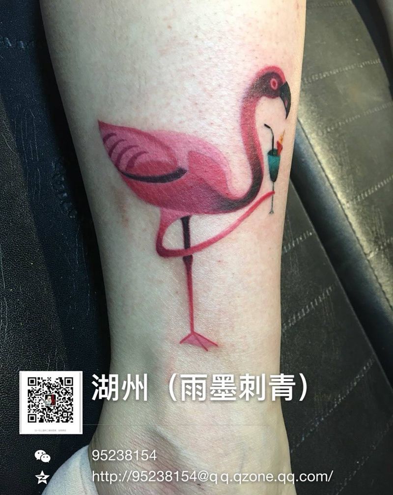 火烈鸟纹身图片