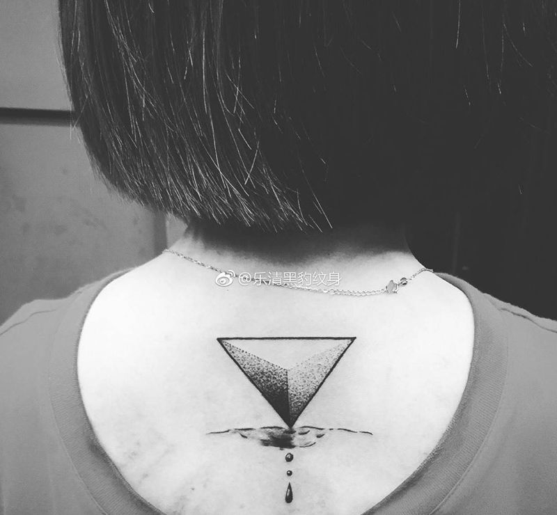 几何图形纹身图片