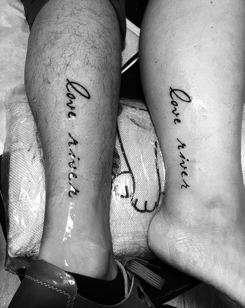 情侣花体英文纹身图片