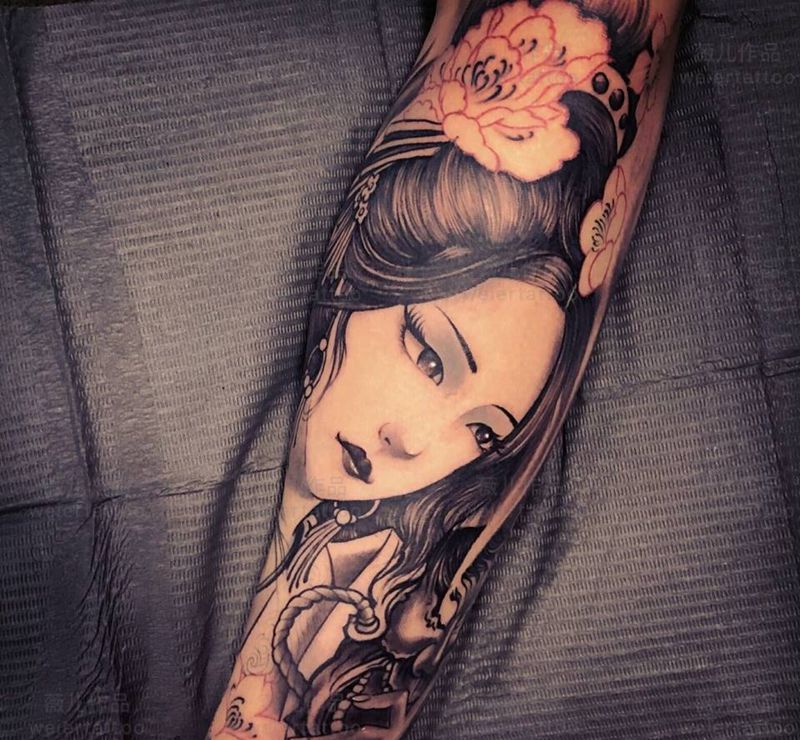 艺妓纹身图片_手臂新传统纹身图案