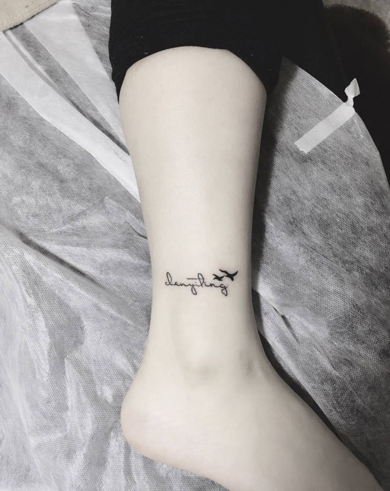 脚踝小清新纹身图片