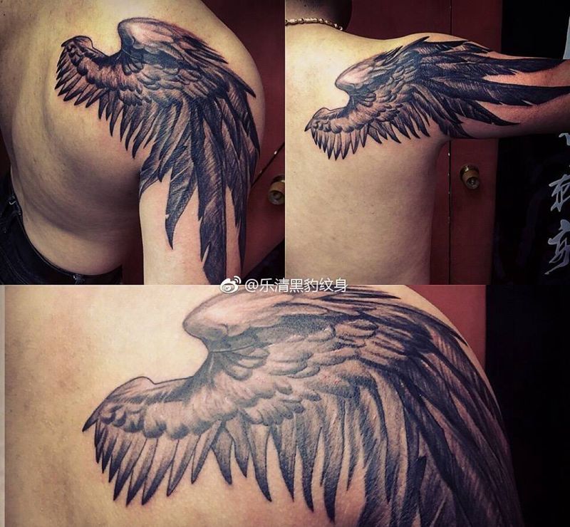 翅膀纹身图片