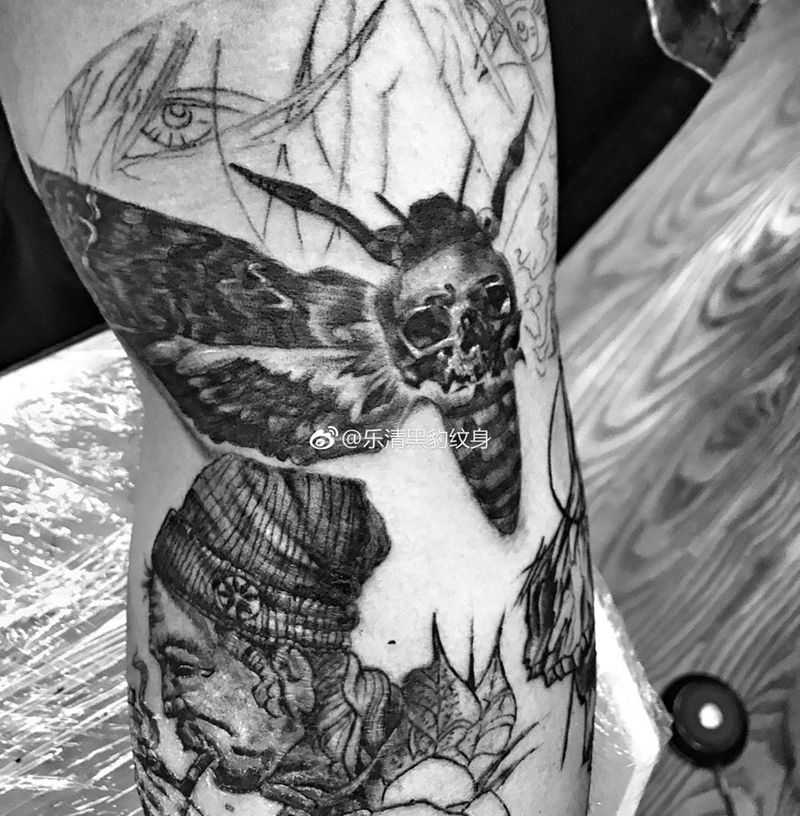 蛾纹身图片