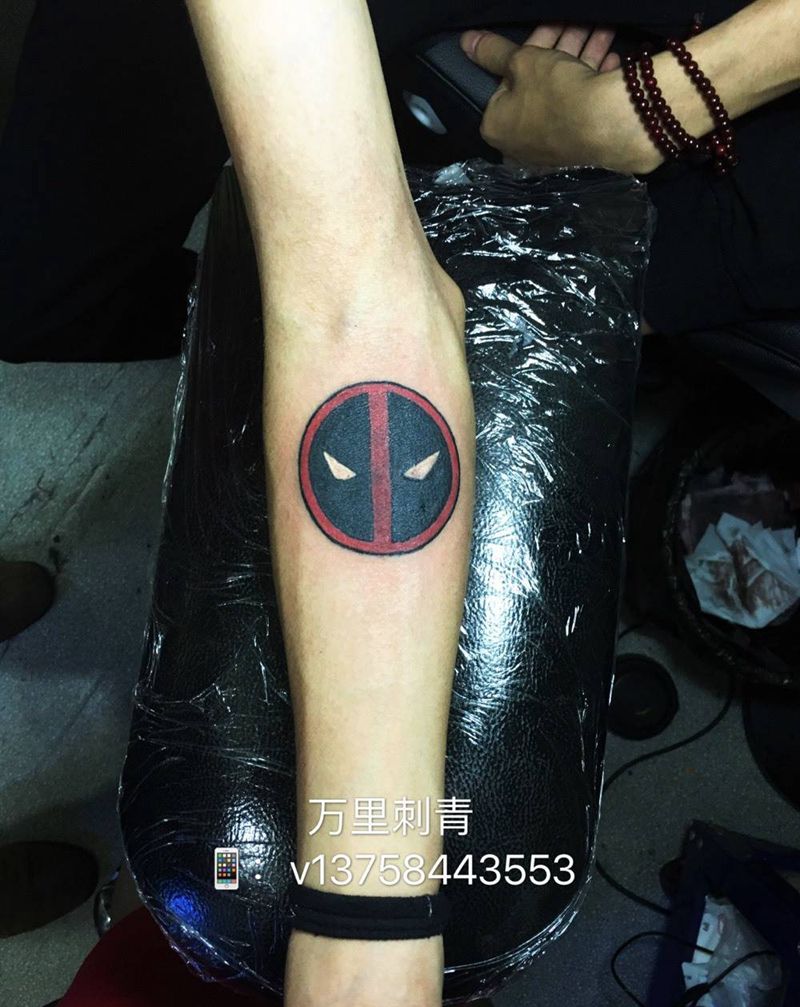 电影里的标志纹身图片