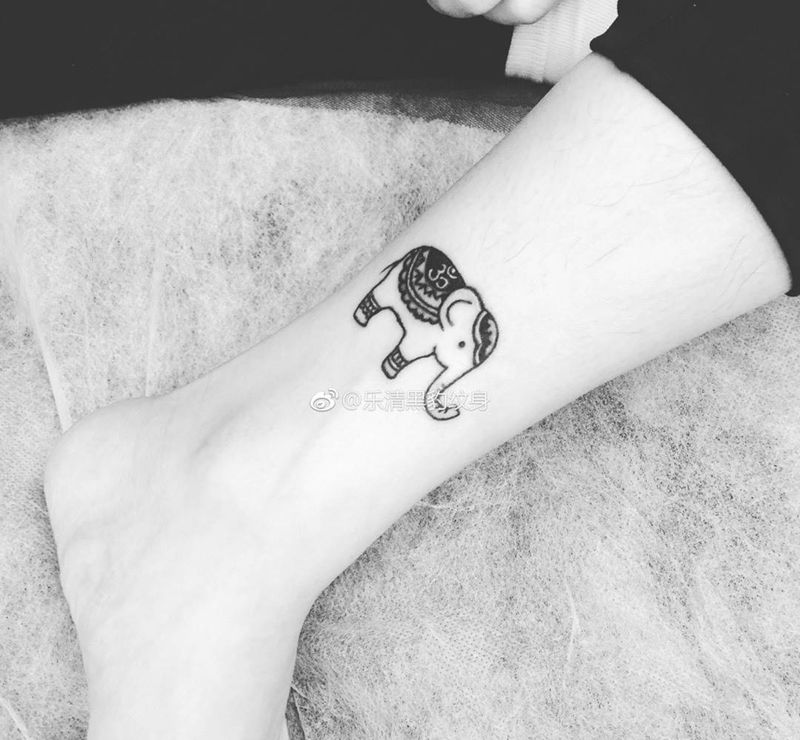 萌象纹身图片