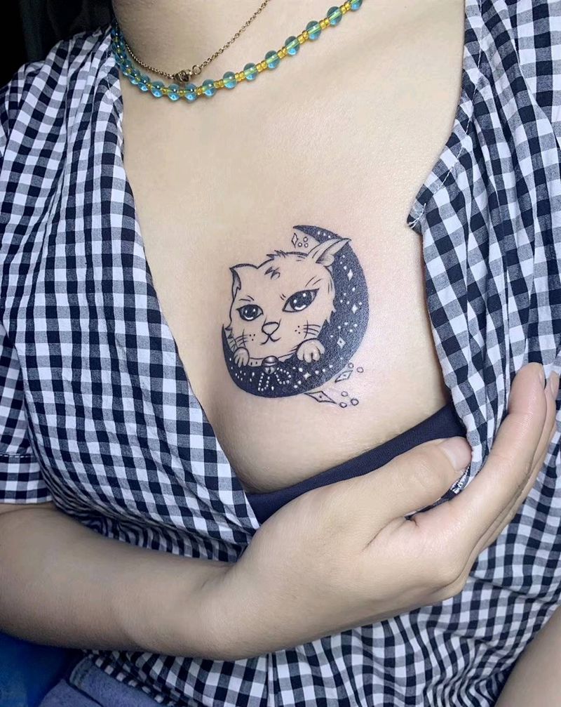 猫纹身图片_胸部图腾纹身图案