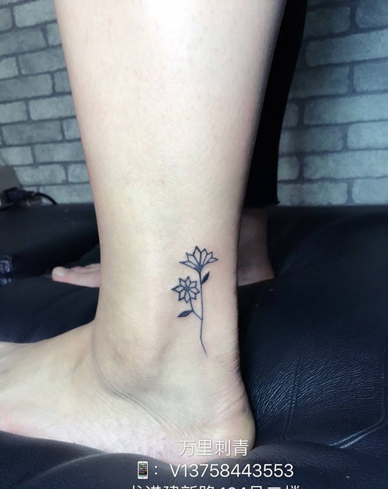 脚踝小清新纹身图片