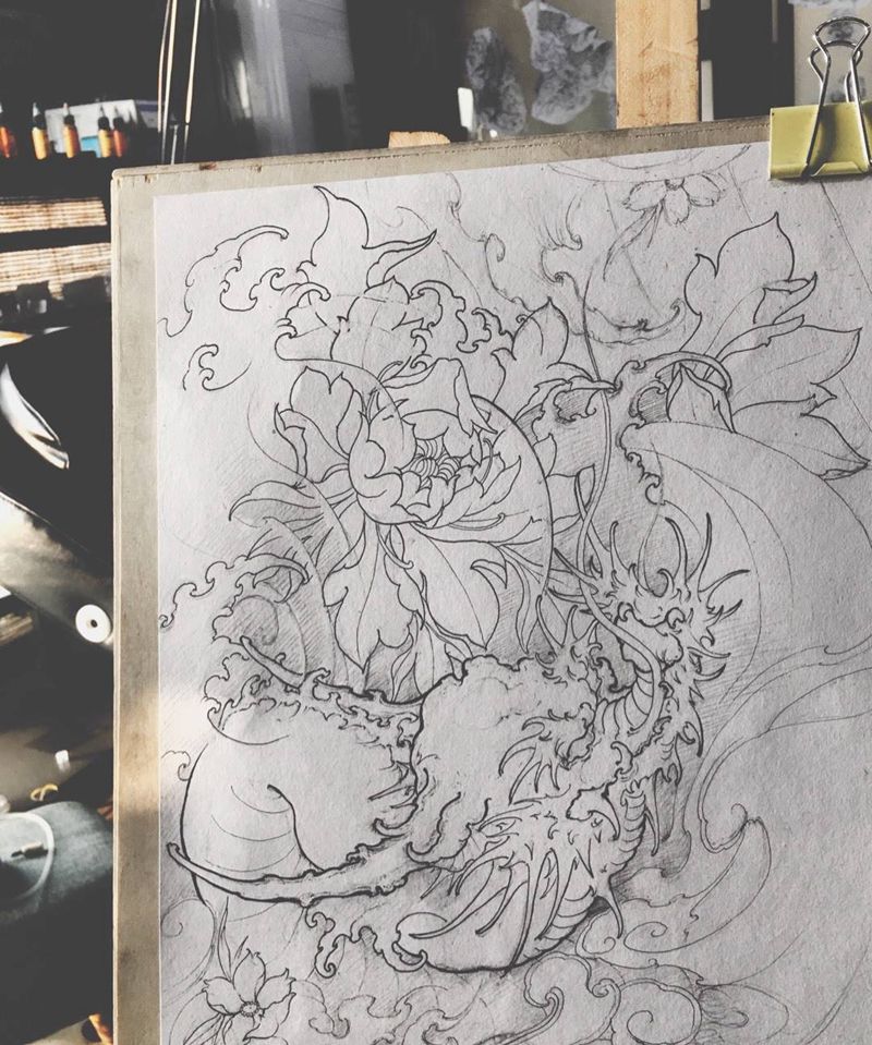 接花臂的稿子纹身图片