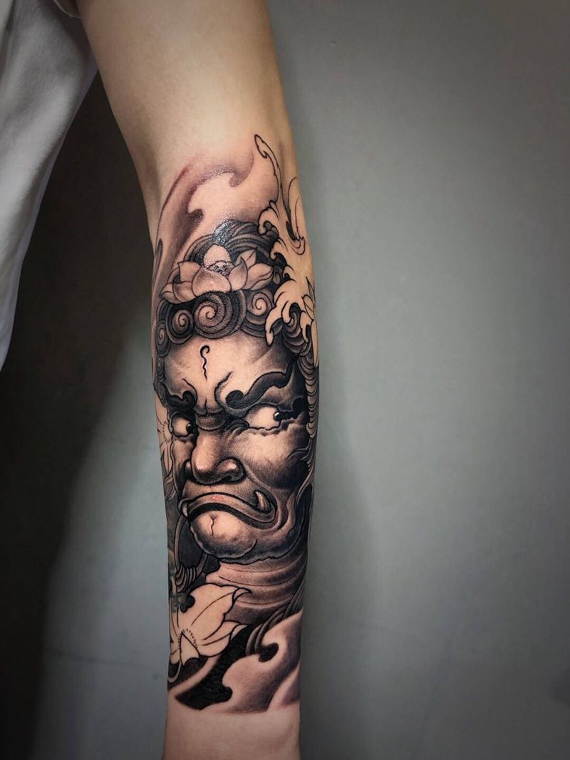 不动明王纹身图片_手臂新传统老传统人物纹身图案