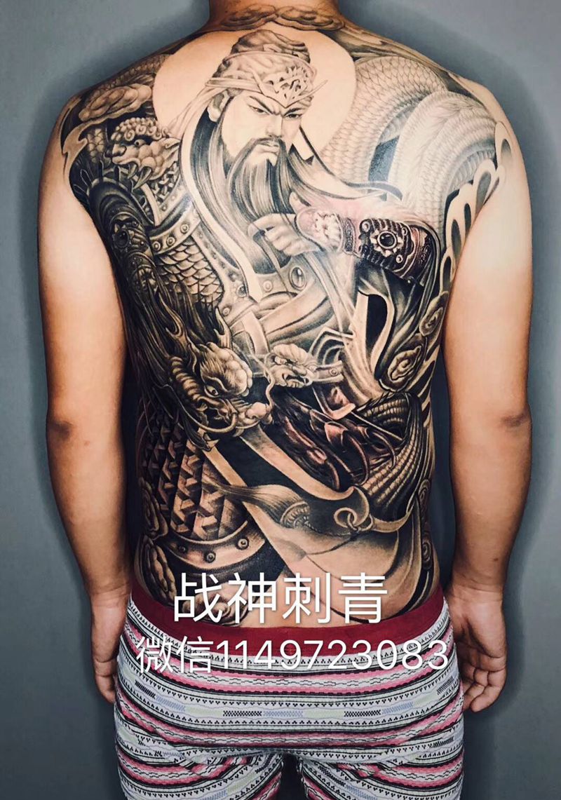 关公纹身图片_背部新传统纹身图案