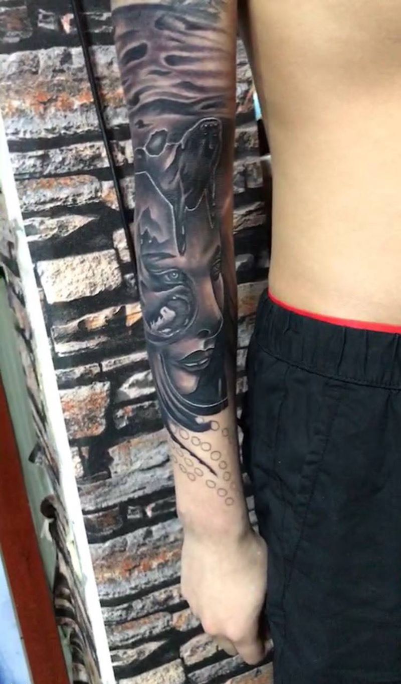 今日作品，未完成纹身图片