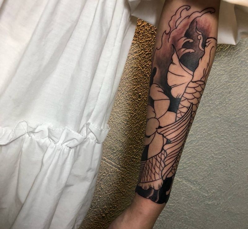 鲤鱼包小臂 未完成纹身图片