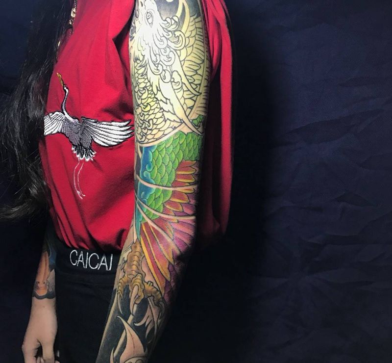 凤凰花臂纹身图片