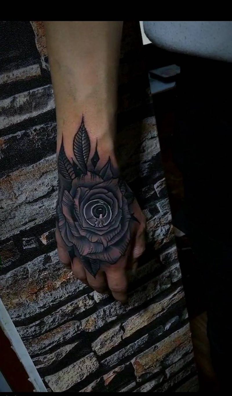 手背纹身图片