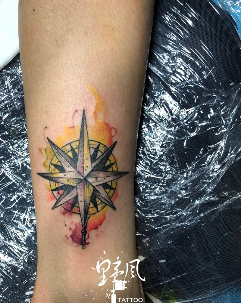 情侣纹身纹身图片_腿部水彩水墨泼墨纹身图案