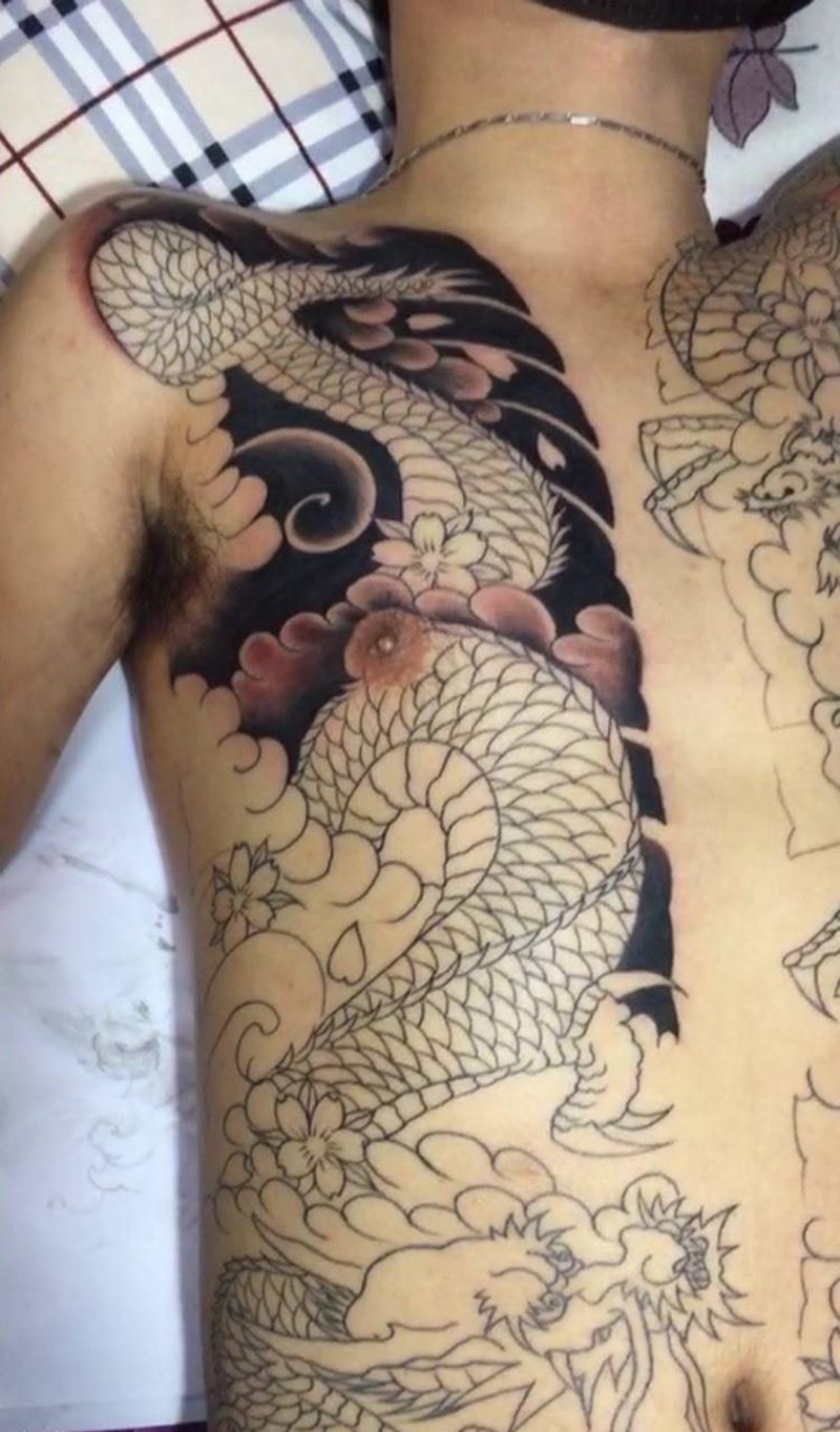 花臂恢复后效果，现在做开衫纹身图片