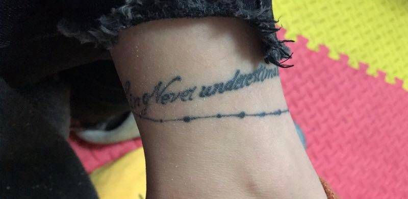 脚链修改纹身图片