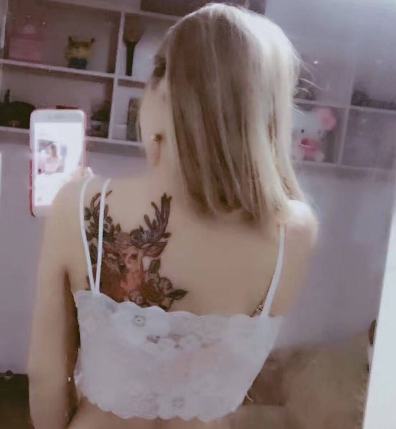 鹿➕花纹身图片