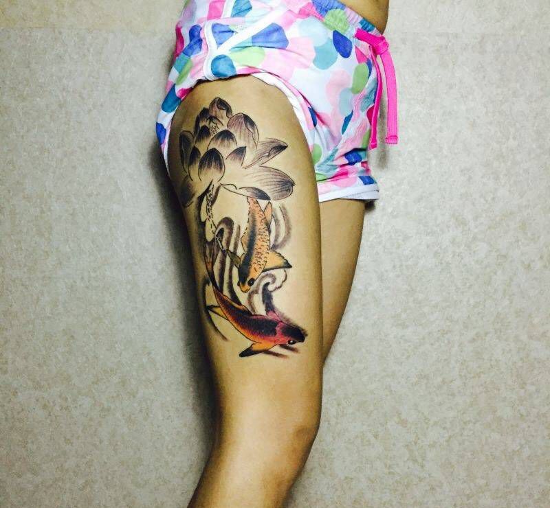 水墨鱼纹身图片