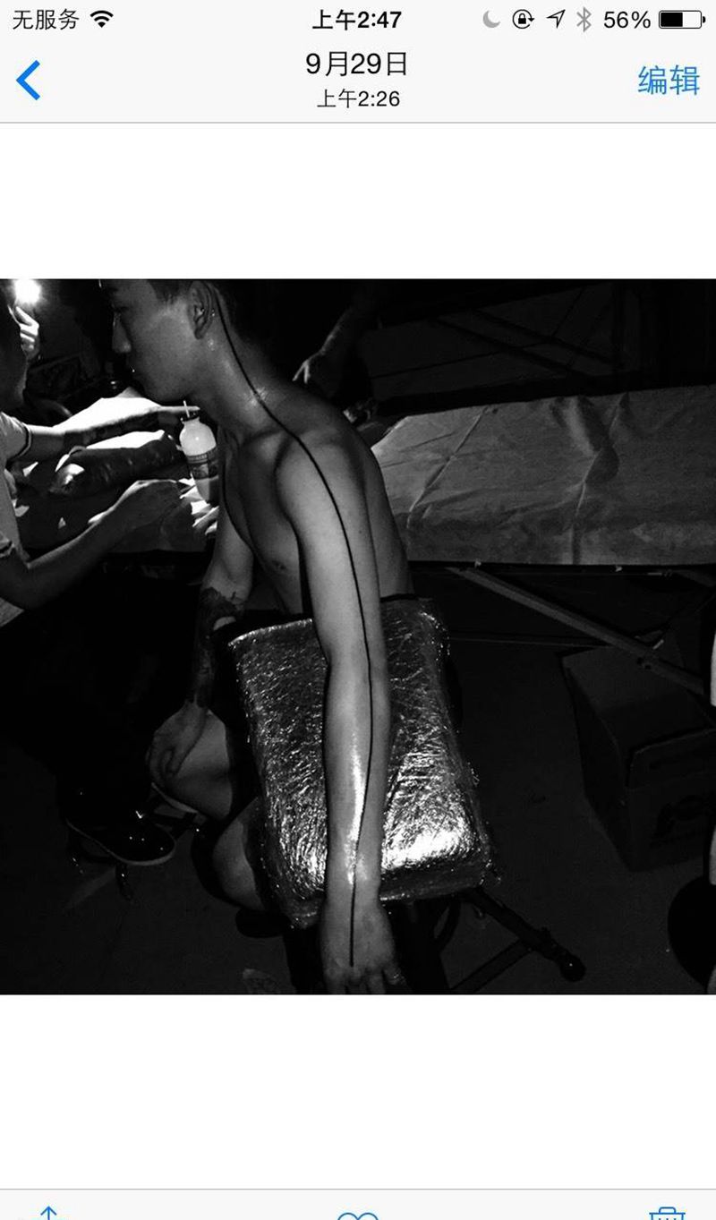 死亡线纹身图片