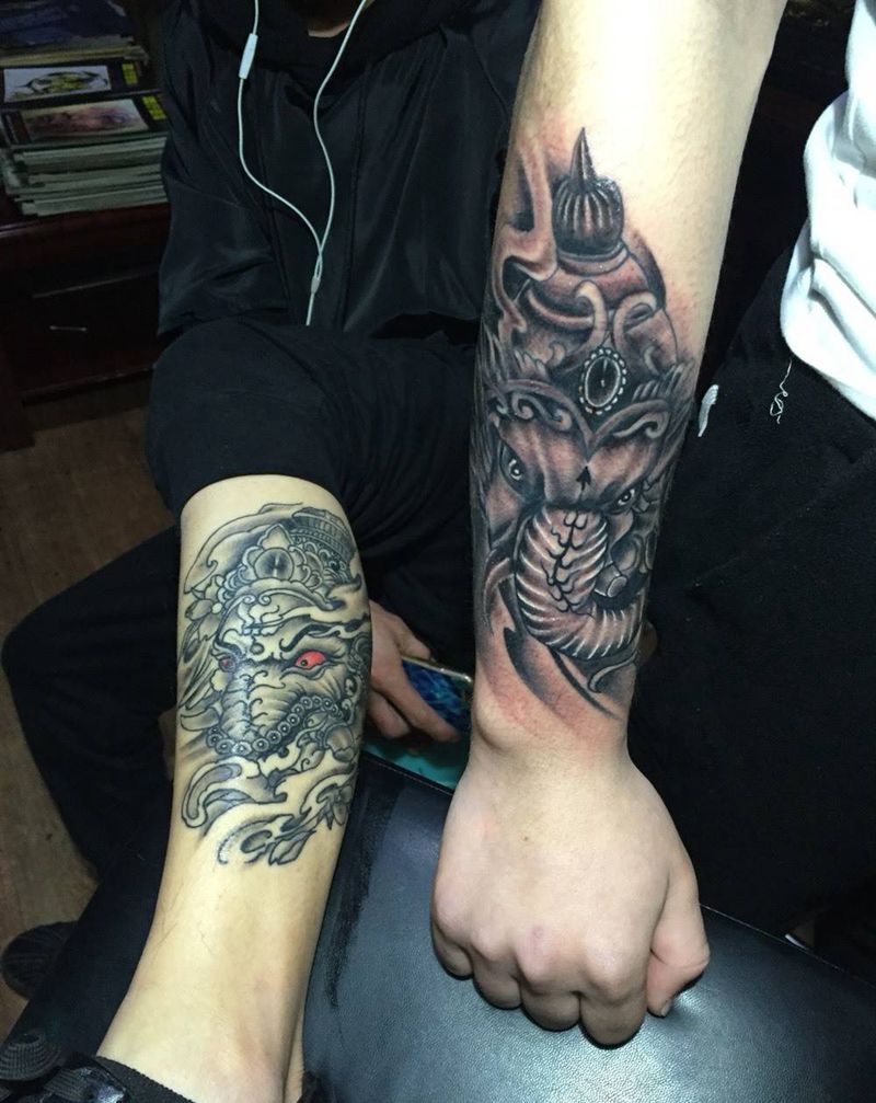小臂象神完成，小腿恢复后纹身图片