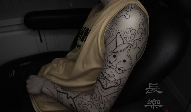 般若进度1纹身图片_手部手臂新传统老传统般若樱花纹身图案