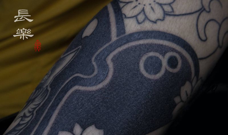 点滴纹身图片_手臂手部老传统新传统纹身图案