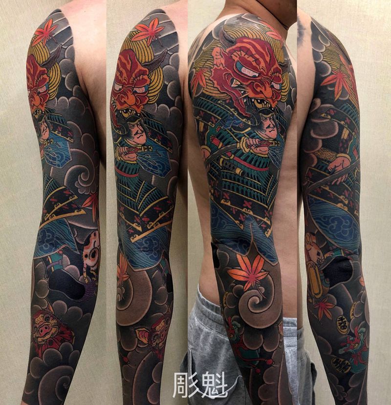 武士花臂纹身图片_手部老传统纹身图案