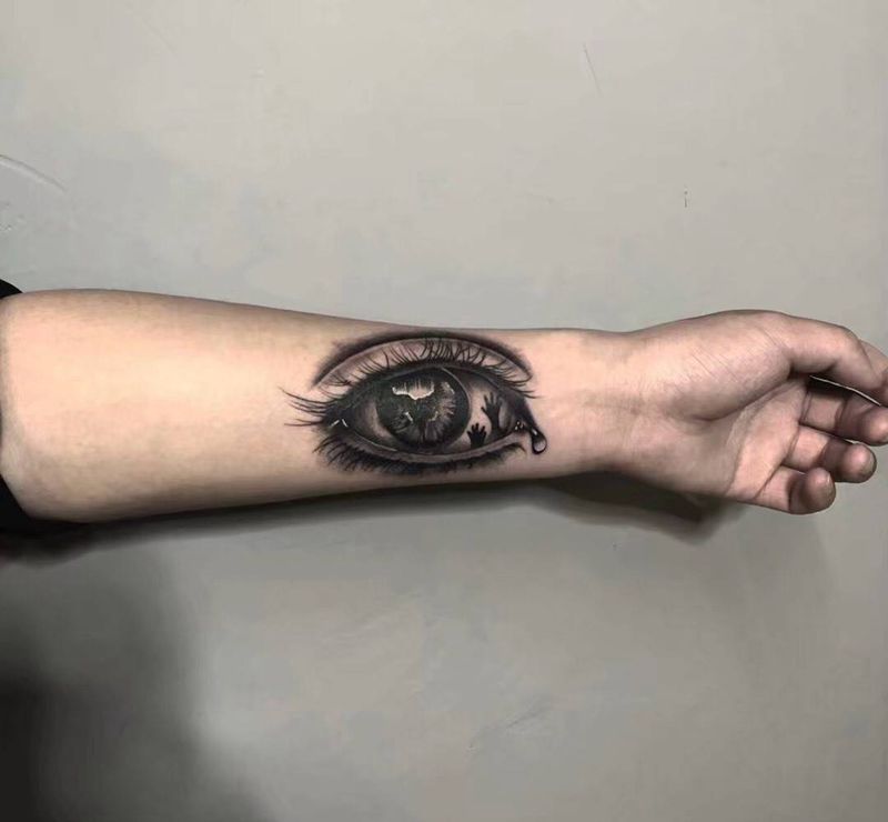 眼睛纹身图片_手臂手部欧美写实纹身图案