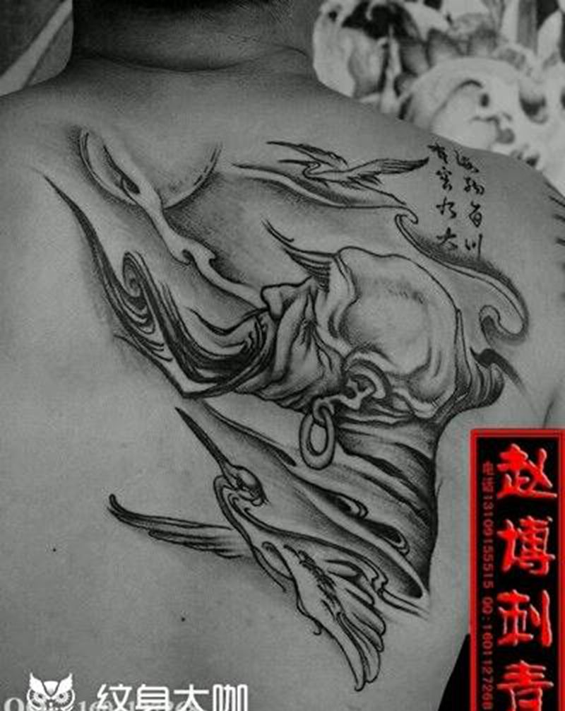 隐者纹身纹身图片_背部国画人物成品纹身图案