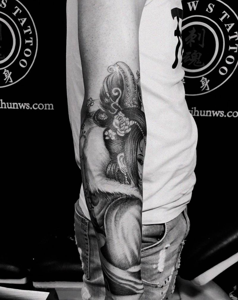 花臂未完成纹身图片