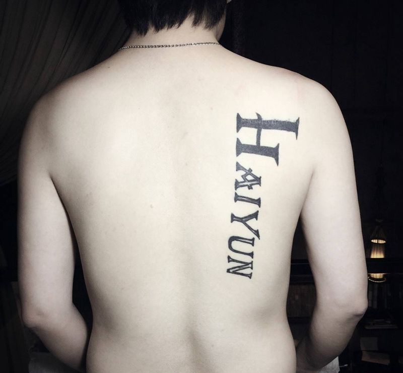 佛像纹身图片_成品背部传统原创纹身图案