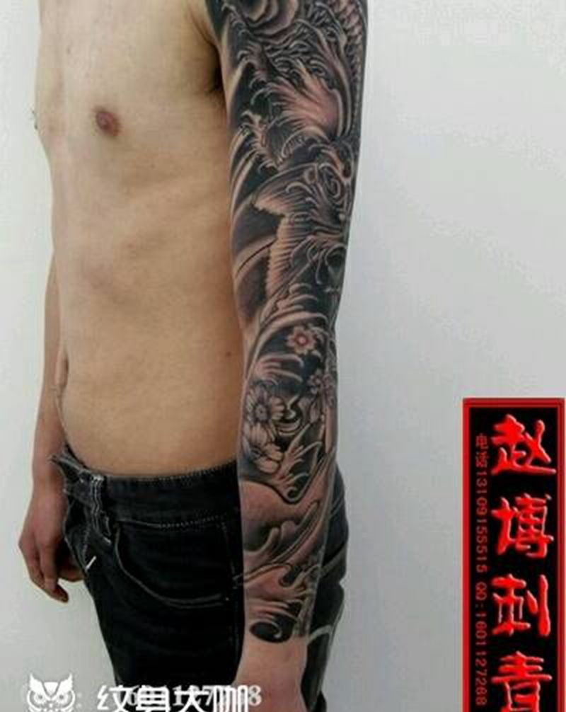 鲤鱼浪花包花臂纹身纹身图片_手臂传统原创成品纹身图案