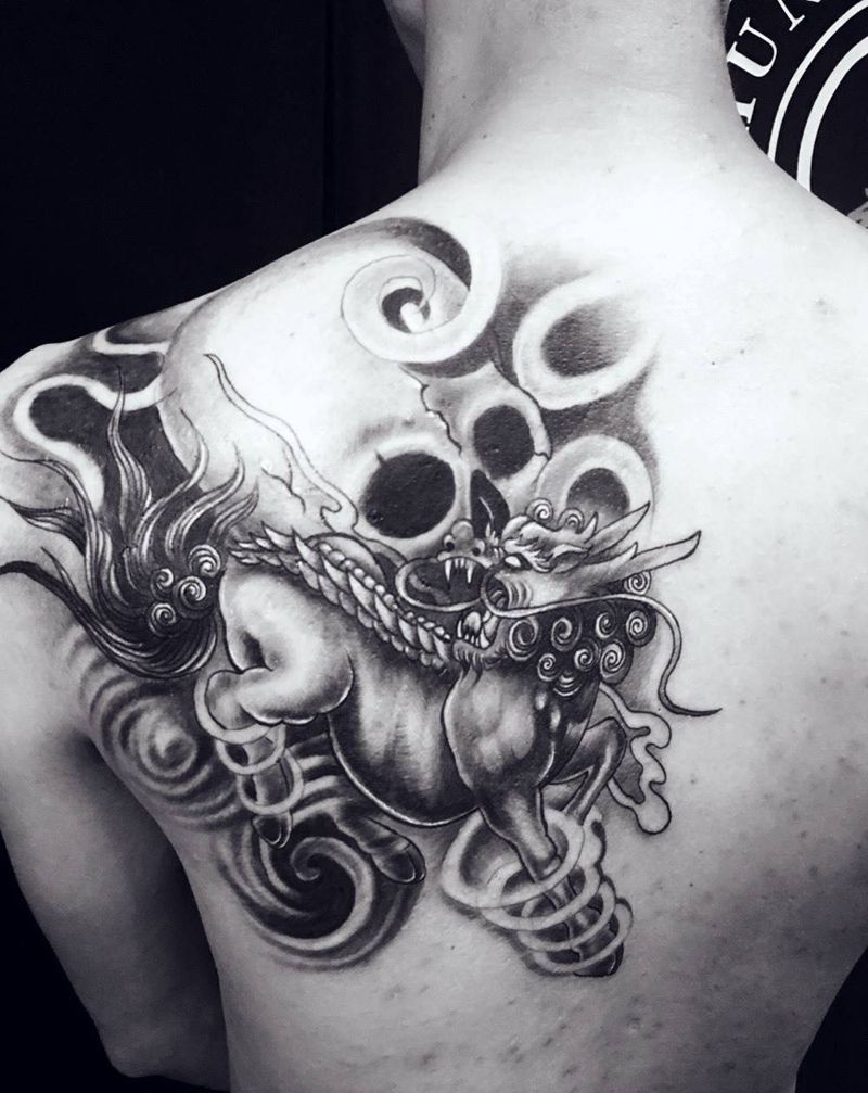 麒麟骷髅纹身图片_传统背部成品动物鬼神纹身图案