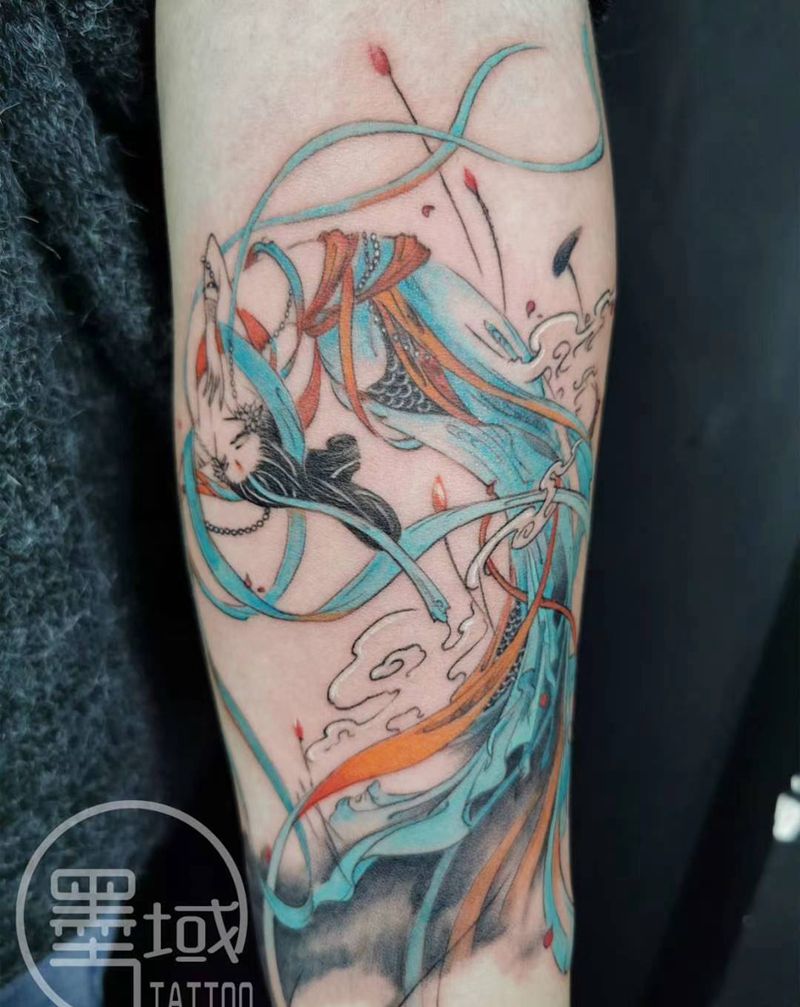 嫦娥奔月纹身图片_手臂新传统纹身图案
