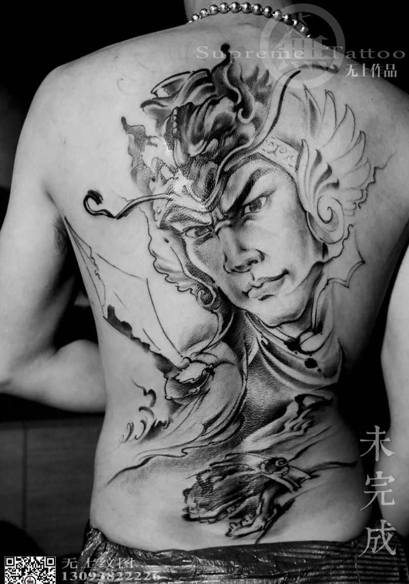 赵云纹身图片_背部传统清新肖像人物原创纹身图案