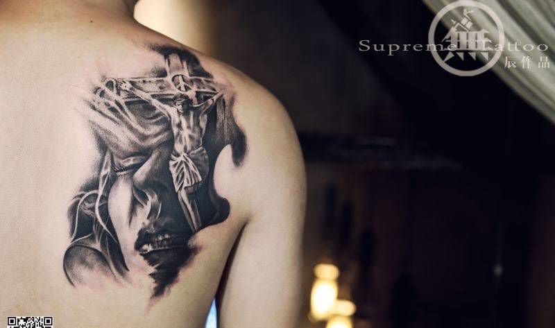驻店师作品纹身图片_成品肩部腰部字符欧美纹身图案